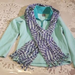 Old Navy active girls sweater